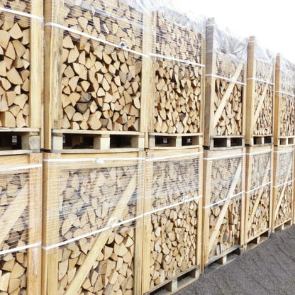 Grünwaren Eichen Brennholz 1 RM / 1,6 SRM – 30–32 cm – 476 kg